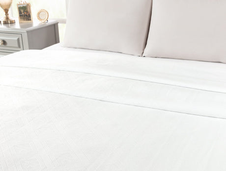 Double Size Hotel Collection Coverlet - Premium Lightweight Bedspread