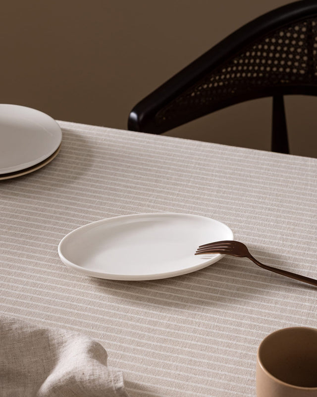 New Bone Oval Plate - Refined Aurea Design
