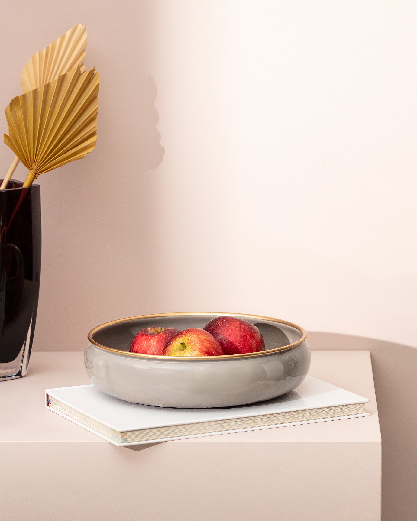 Metal Decorative Bowl - Contemporary Grey Design for Stylish Interiors