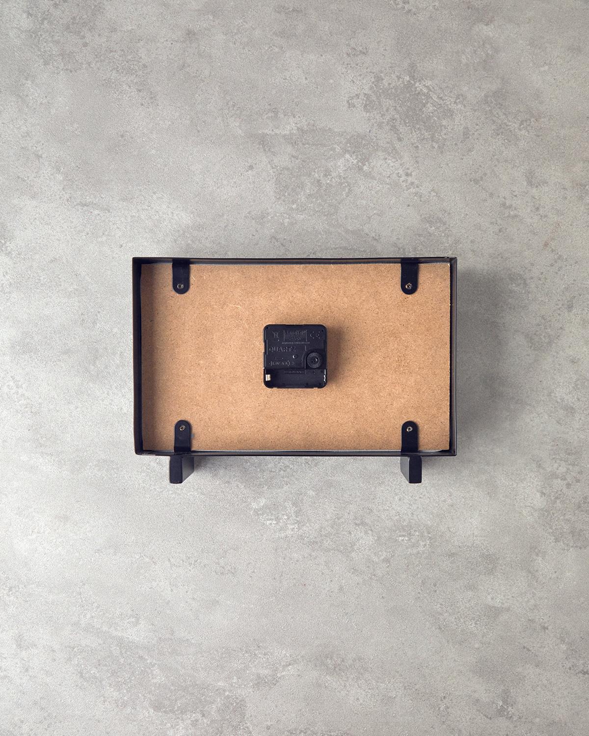 Elegant Modern Black Decorative Table Clock