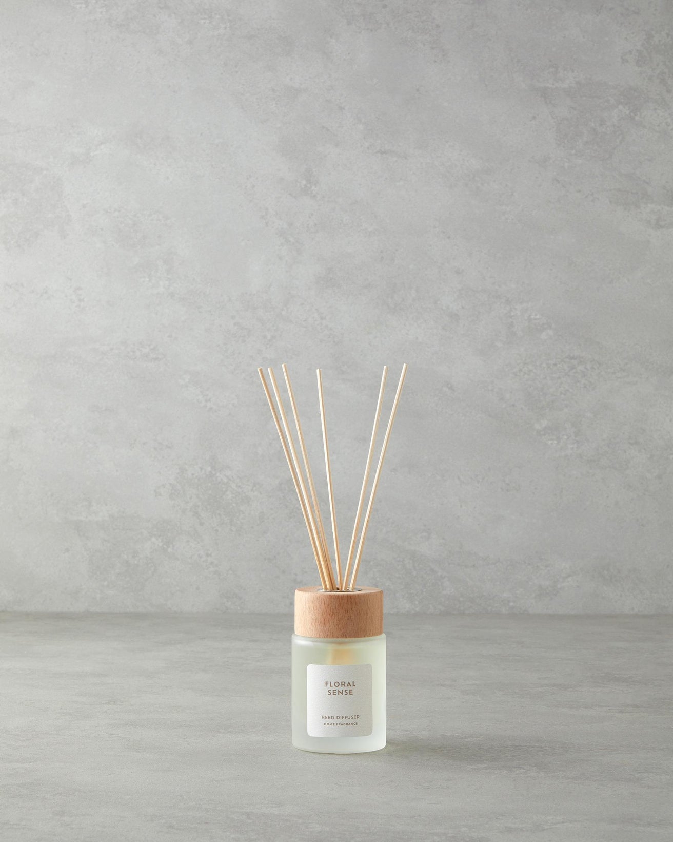Premium-Floral-Reed-Diffuser-Home-Fragrance-Kit