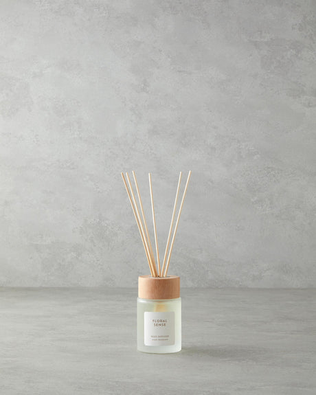 Premium-Floral-Reed-Diffuser-Home-Fragrance-Kit