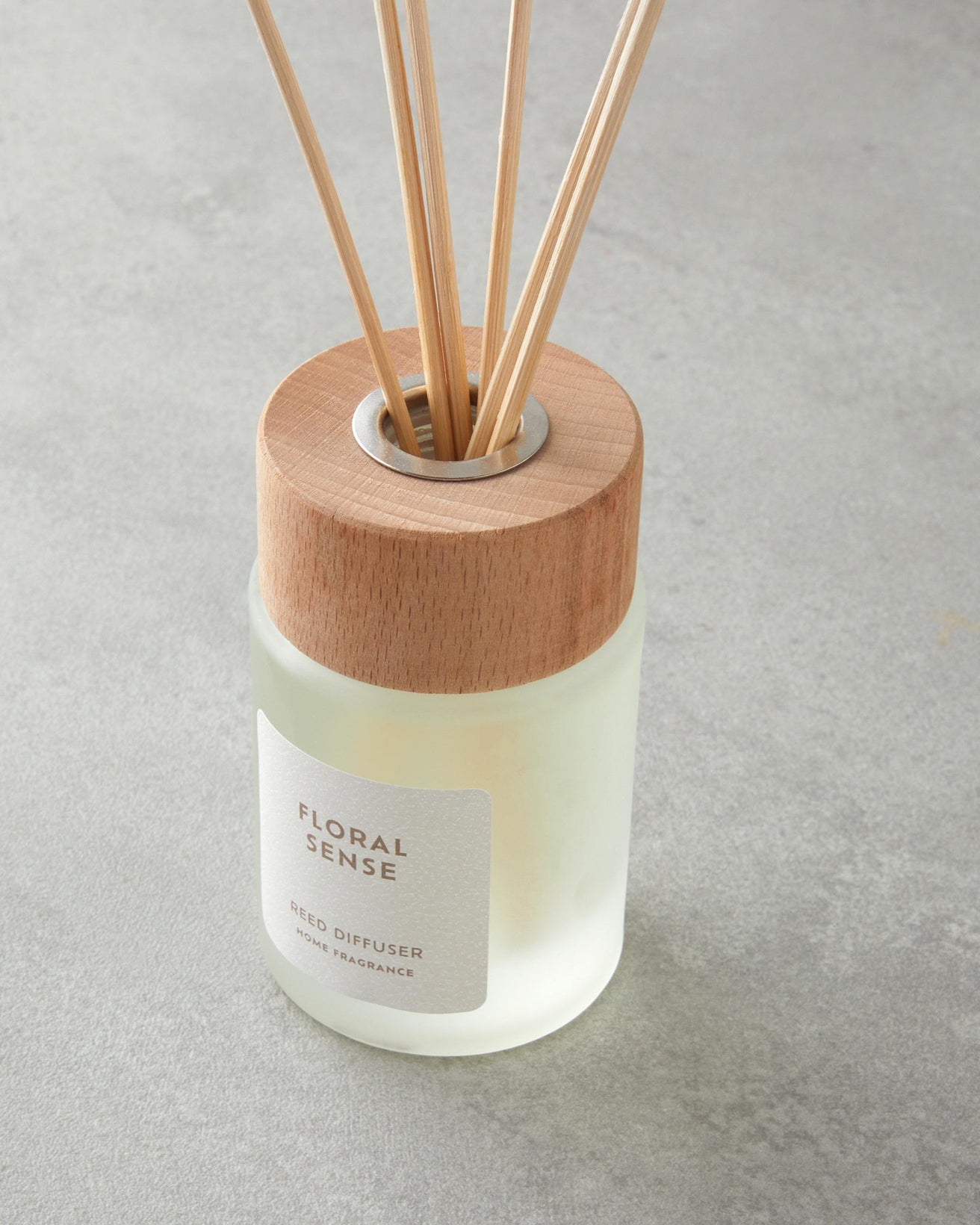 Premium-Floral-Reed-Diffuser-Home-Fragrance-Kit