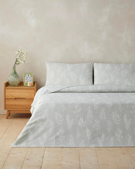 Premium Double Easy Care Duvet Cover Fitted Sheet Set Light Green