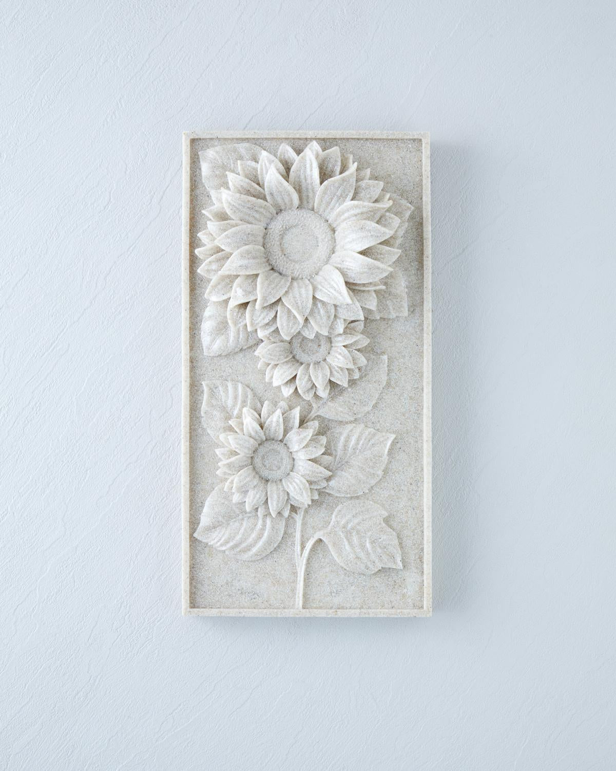 Elegant Floral Wall Decor Accessory Beige