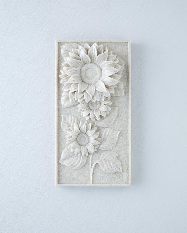 Elegant Floral Wall Decor Accessory Beige