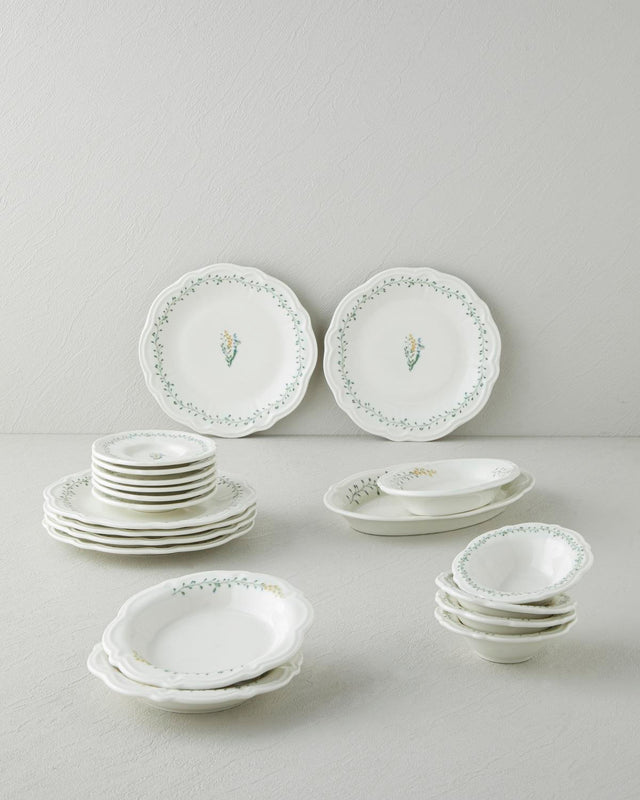 Professional-Grade Porcelain Breakfast-Set-20-Piece-6-Person-Colorful-Freesia-Design