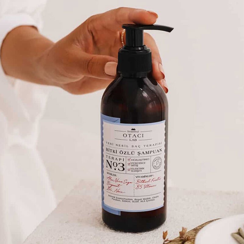 Frizz Control & Smoothing Shampoo - Herbal Oils, Keratin & Aloe Vera - TryAladdin