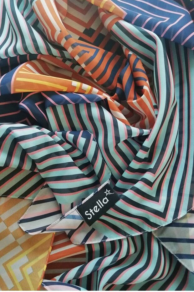 Geometric Pattern Chiffon Scarf, Easy - Care Style - TryAladdin