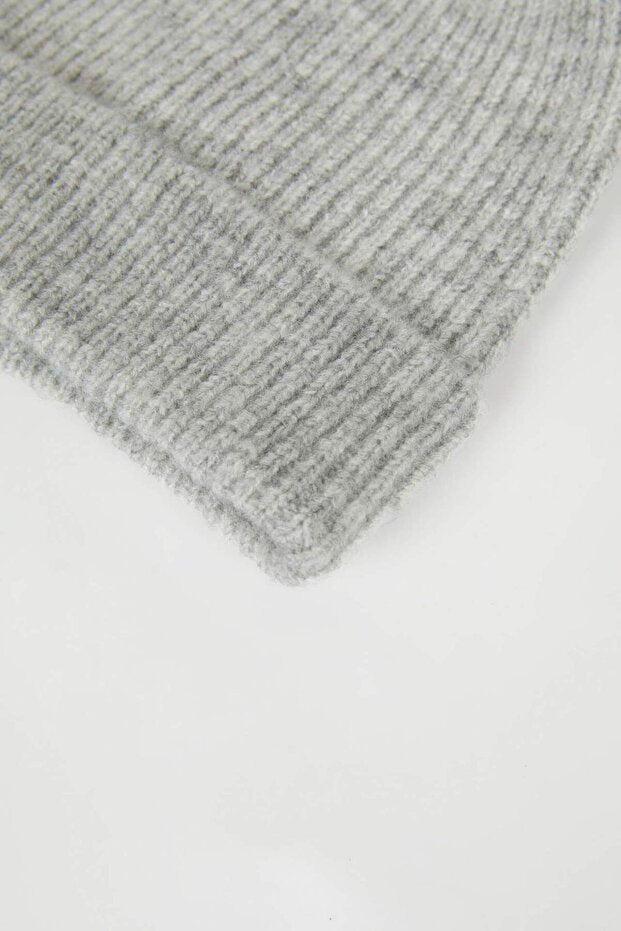 Girl Baby Pom - Pom Beanie - cozy & Stylish - TryAladdin