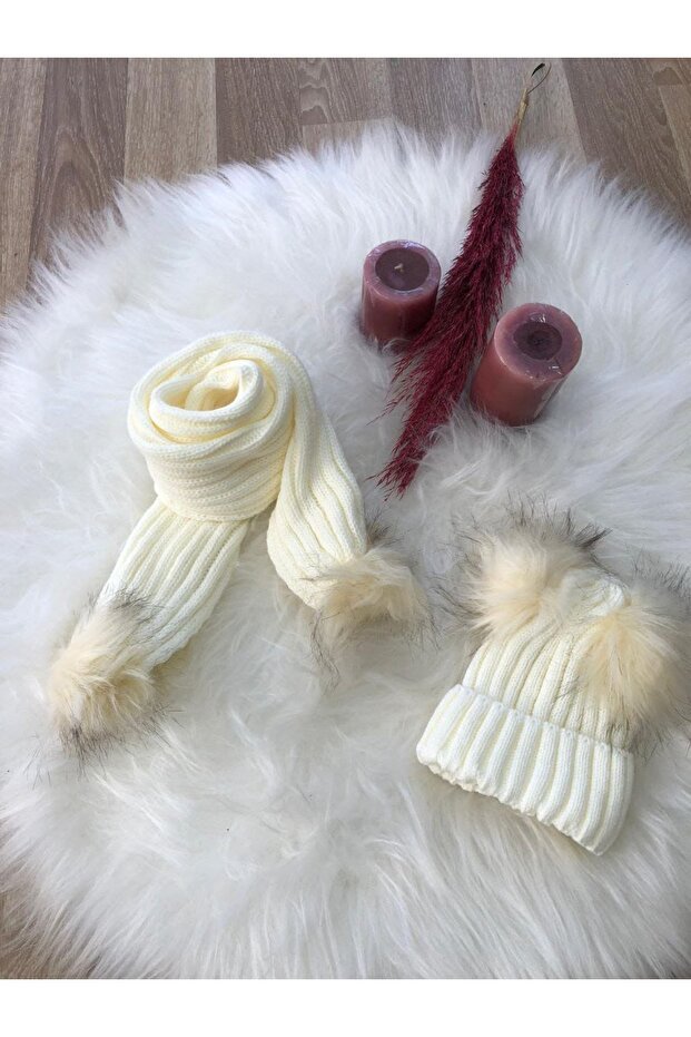 Girl's Double Pom - Pom Knitted Scarf & Hat Set - TryAladdin