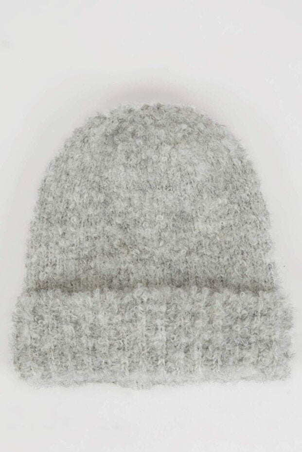 Girl's Plush Beanie - Soft, Warm & Stylish - TryAladdin