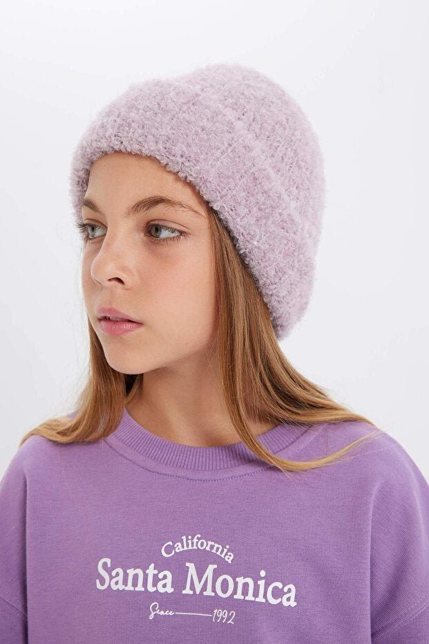 Girl's Plush Beanie - Soft, Warm & Stylish - TryAladdin