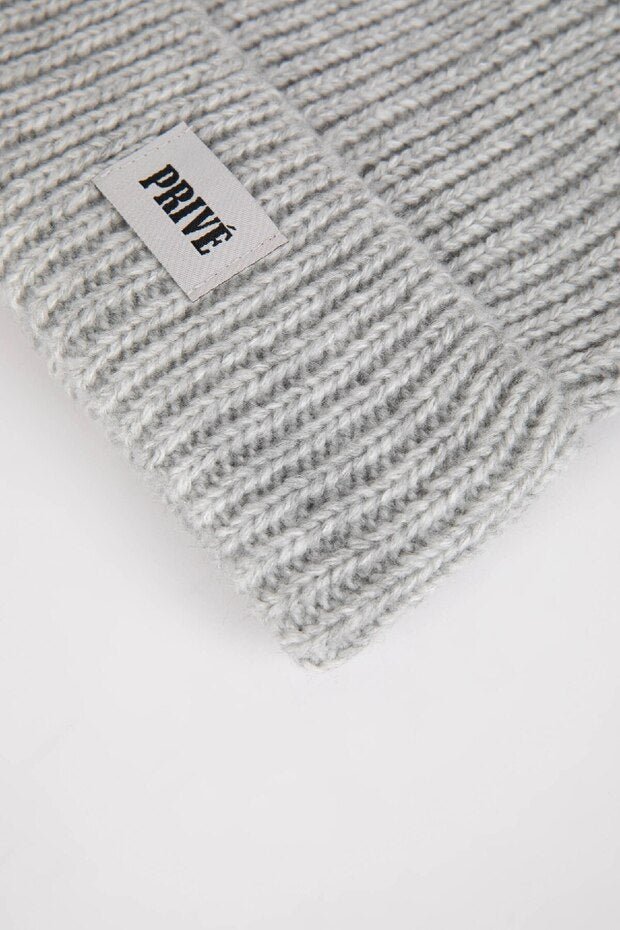 Girl's Woven Label Knitted Beanie - TryAladdin