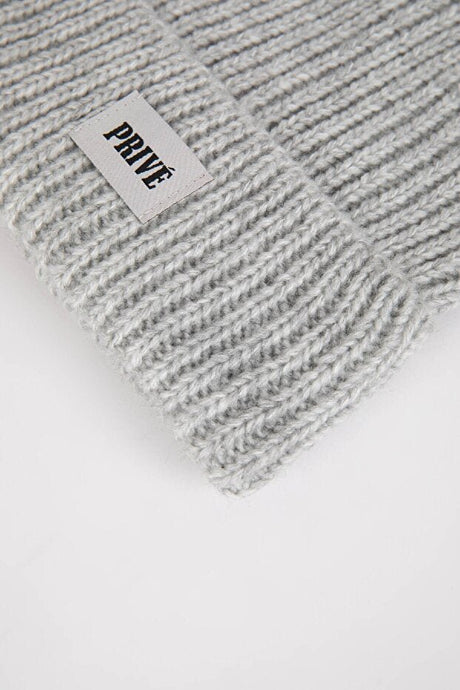 Girl's Woven Label Knitted Beanie - TryAladdin