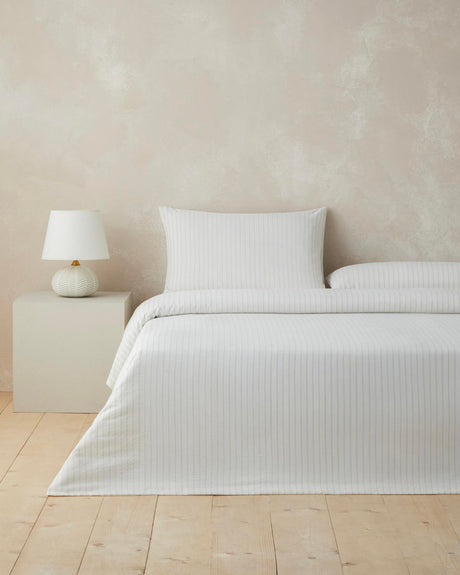 Luxury Glossline Yarn Dyed Double Duvet Cover Set Gold