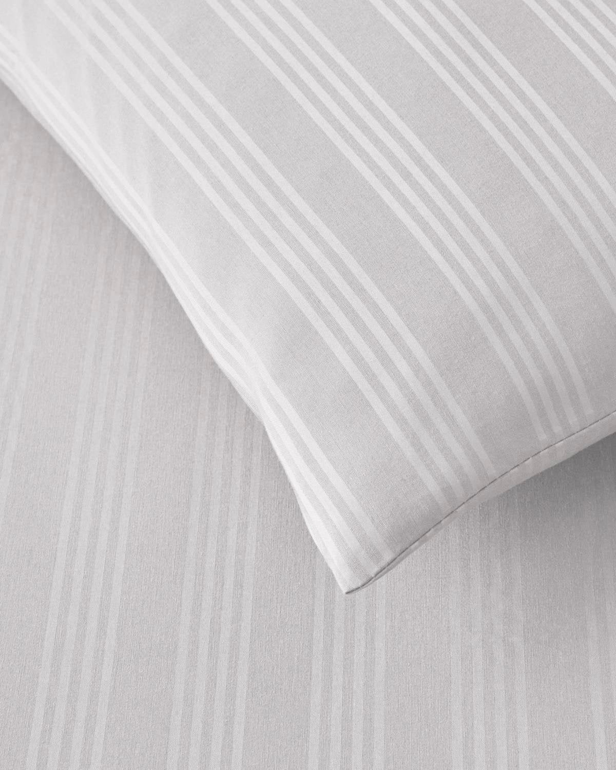 Professional Grade Easy Care Percale Single Duvet Cover Set   White