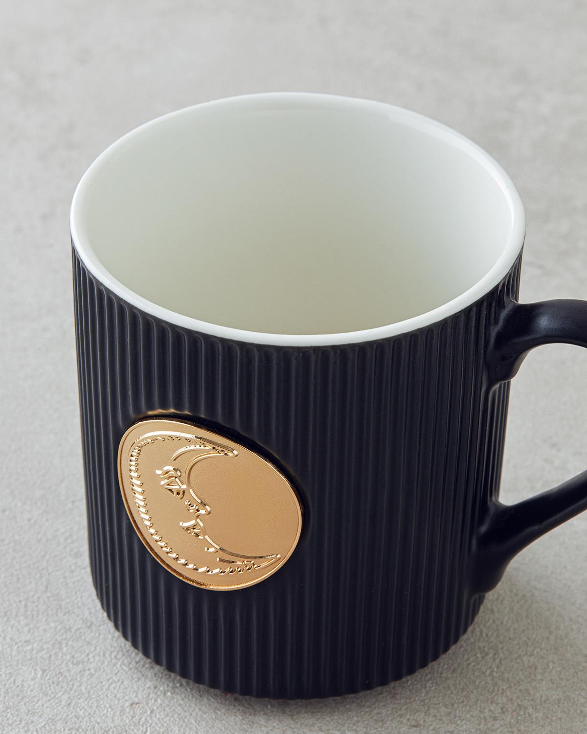 Premium New Bone China Holiday Mug Black Gold