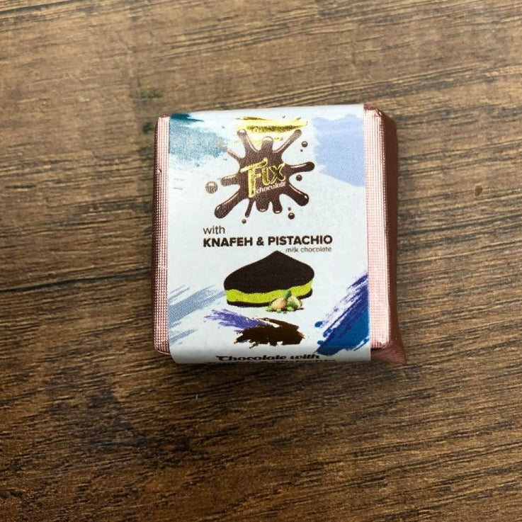 Gourmet Knafeh Pistachio Milk Chocolate Squares - 14g x 75 Count Round Box - TryAladdin