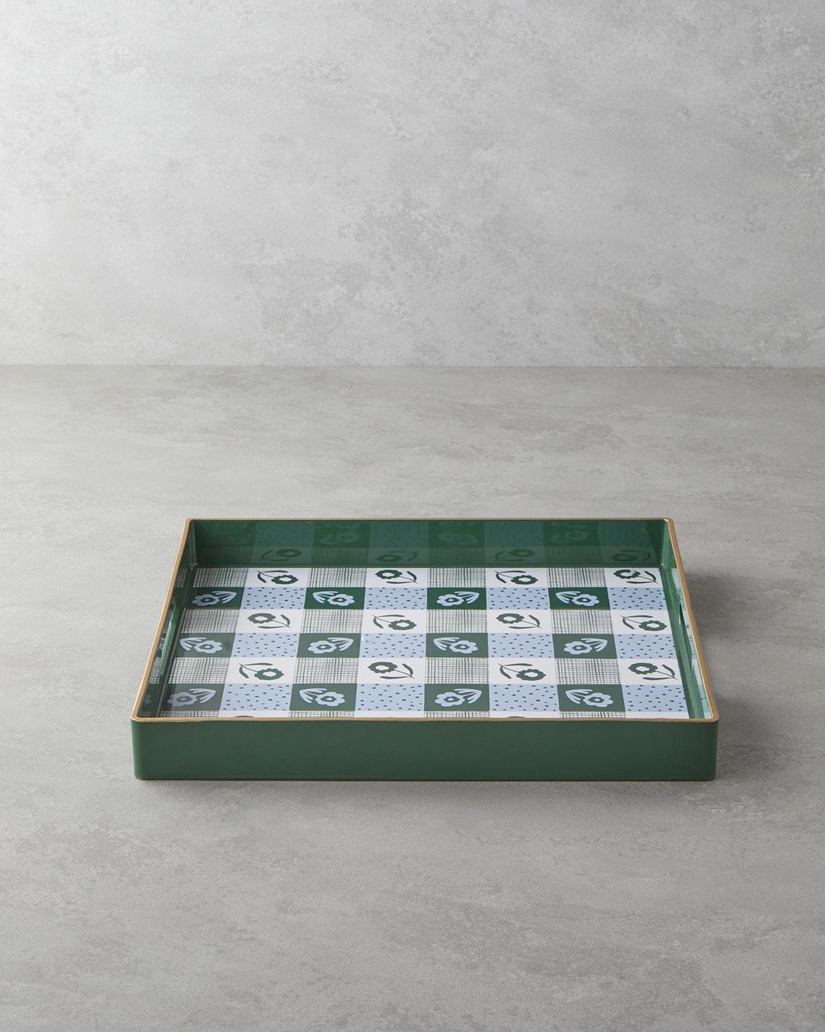 Green-Oasis-Polypropylene-Serving-Tray-White-Green