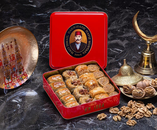 Hafiz Mustafa | Walnut Baklava Assortment (Small Box)