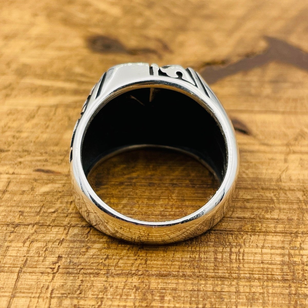 Hand Embroidered Square Model Men's Silver Ring