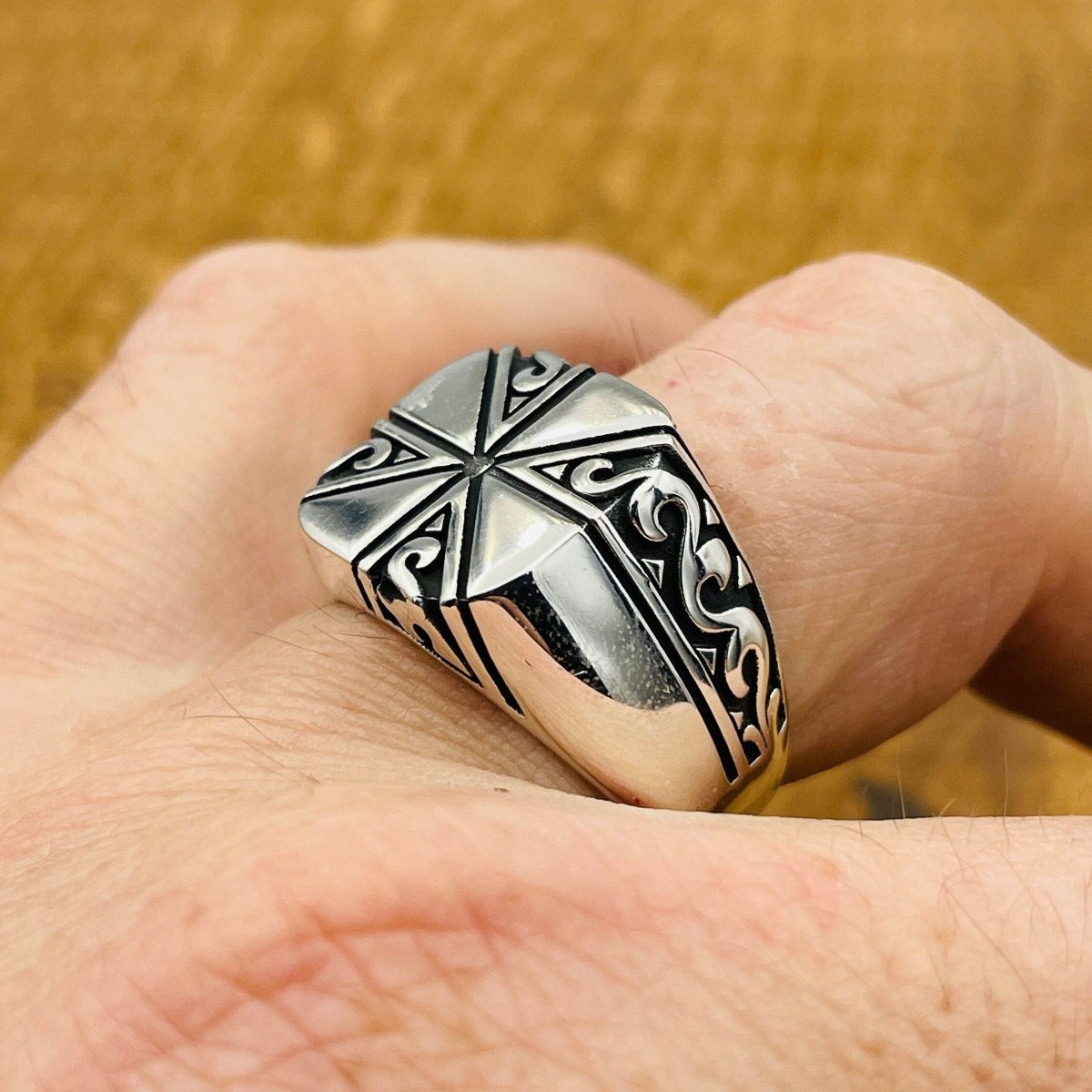 Hand Embroidered Square Model Men's Silver Ring