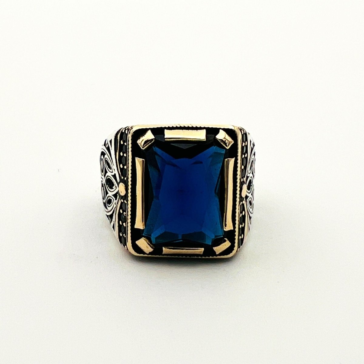 Handcrafted Men's Blue Sapphire Stone Ring