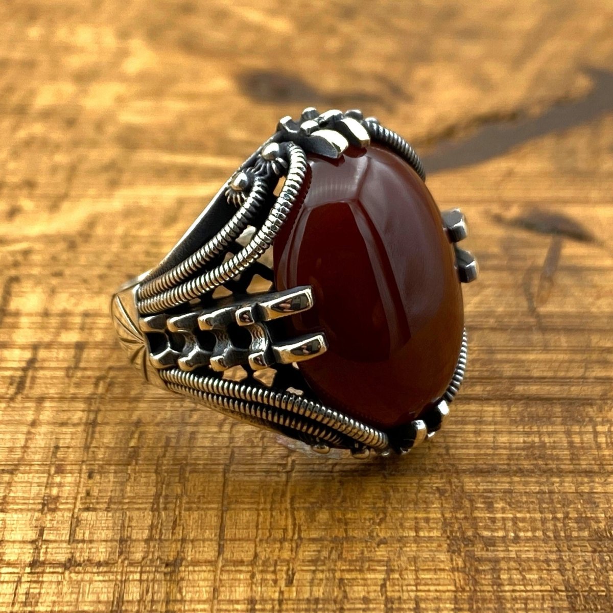 Handmade Men's 925 Sterling Silver Yemeni Aqeeq Tiger's Eye Ottoman Ring - TryAladdin