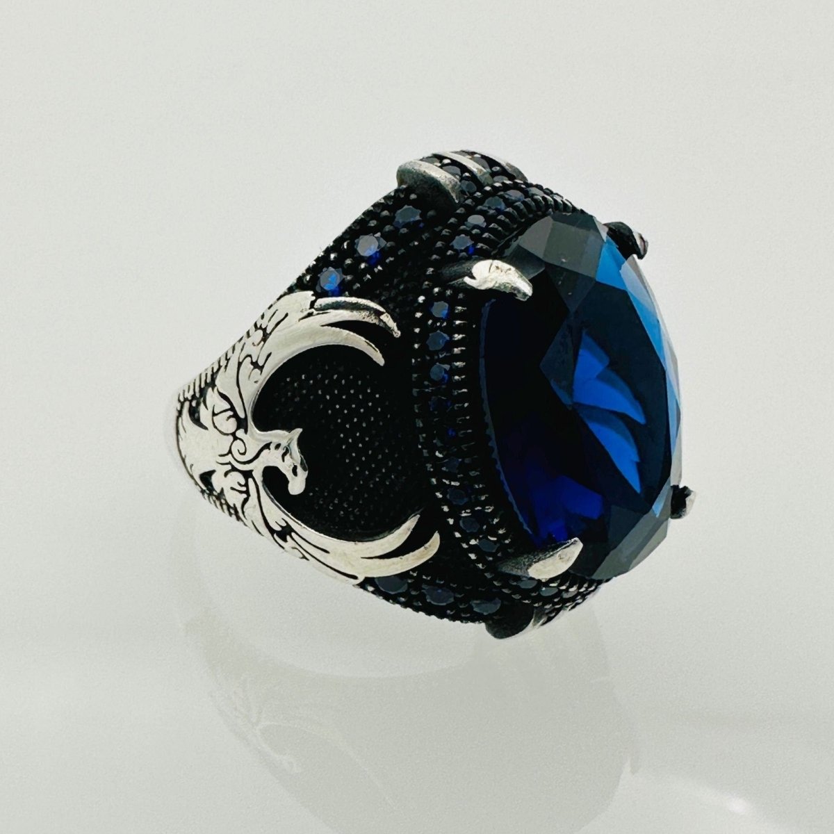 Handmade Men's Eagle Blue Sapphire Silver Ring - TryAladdin