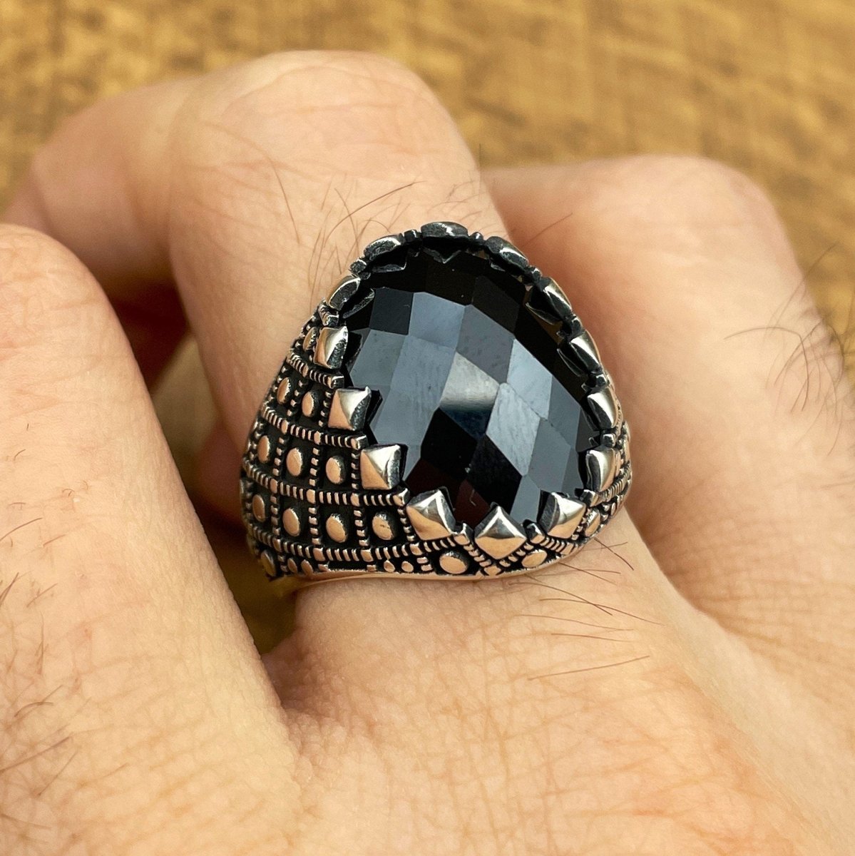 Handmade Men's Oval Black Zircon Silver Ring