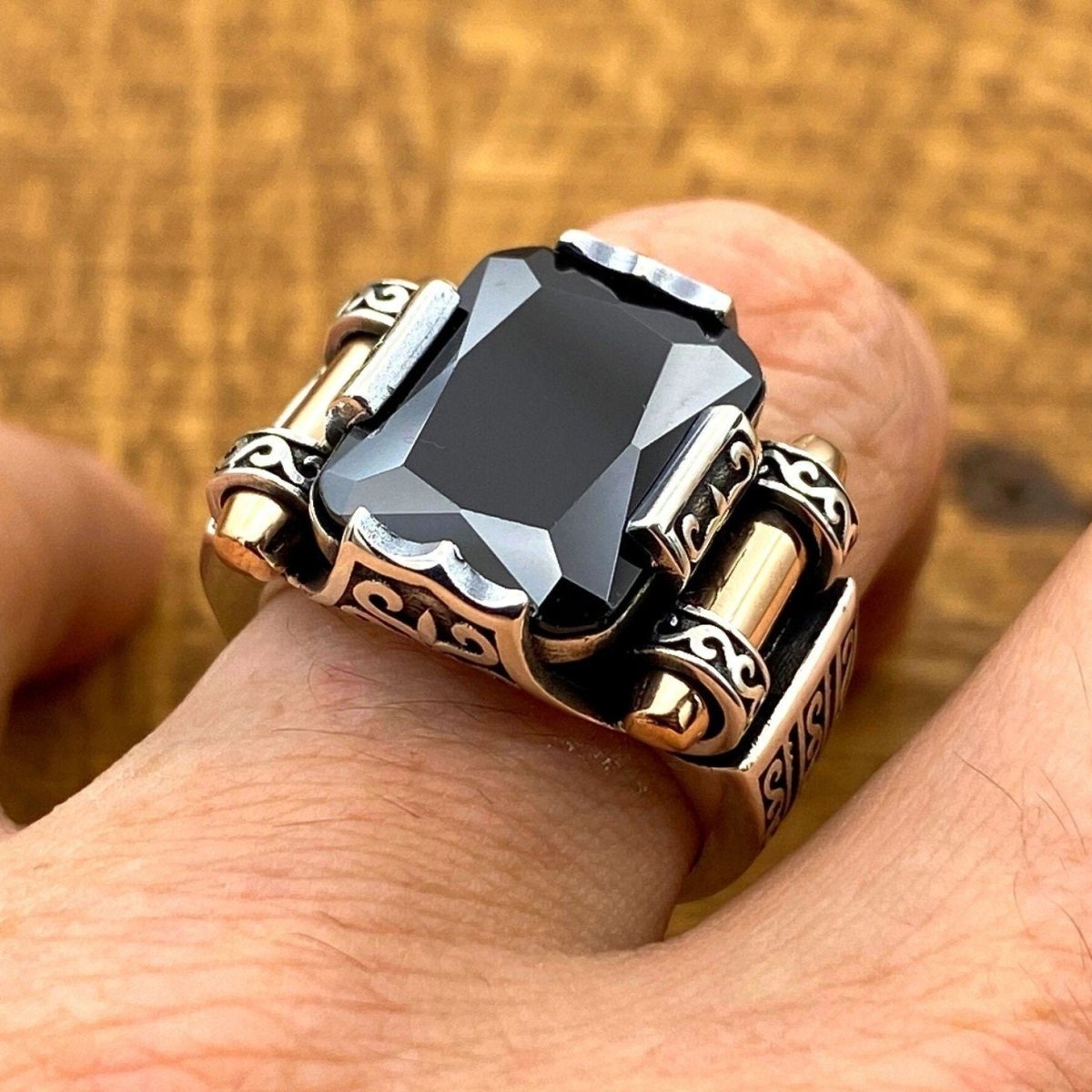 Handmade Men's Turkish Black Onyx Silver Ring - TryAladdin