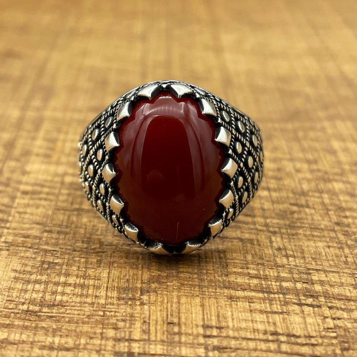 Handmade Silver Men's Oval Red Agate Ring