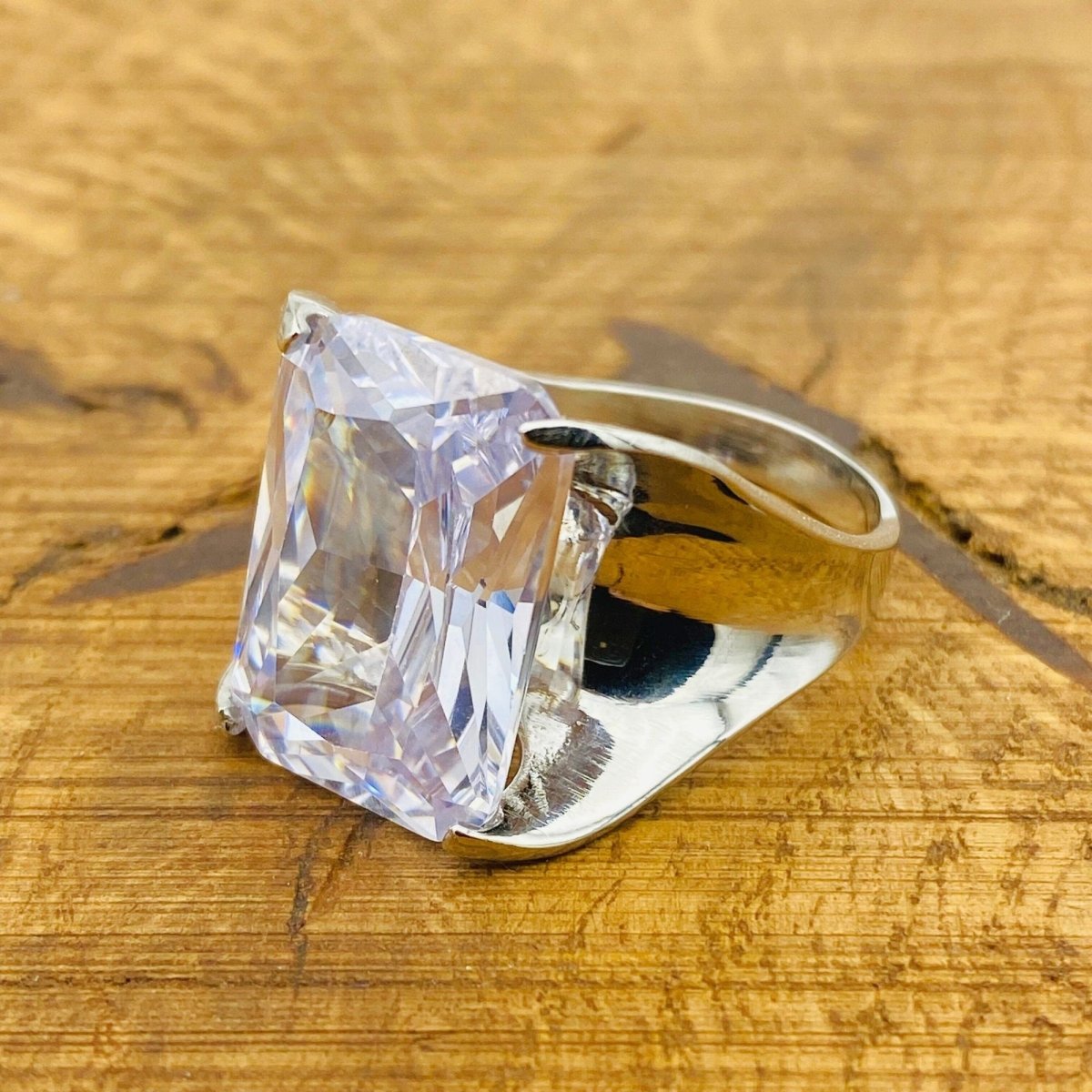 Handmade WoMen's White Zircon Ring