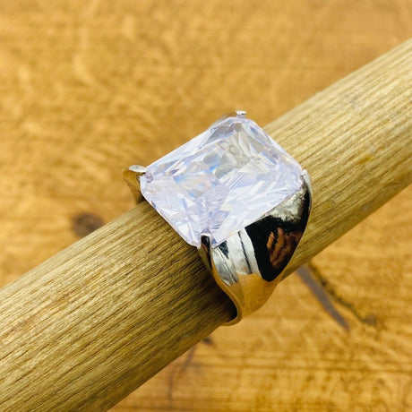 Handmade WoMen's White Zircon Ring