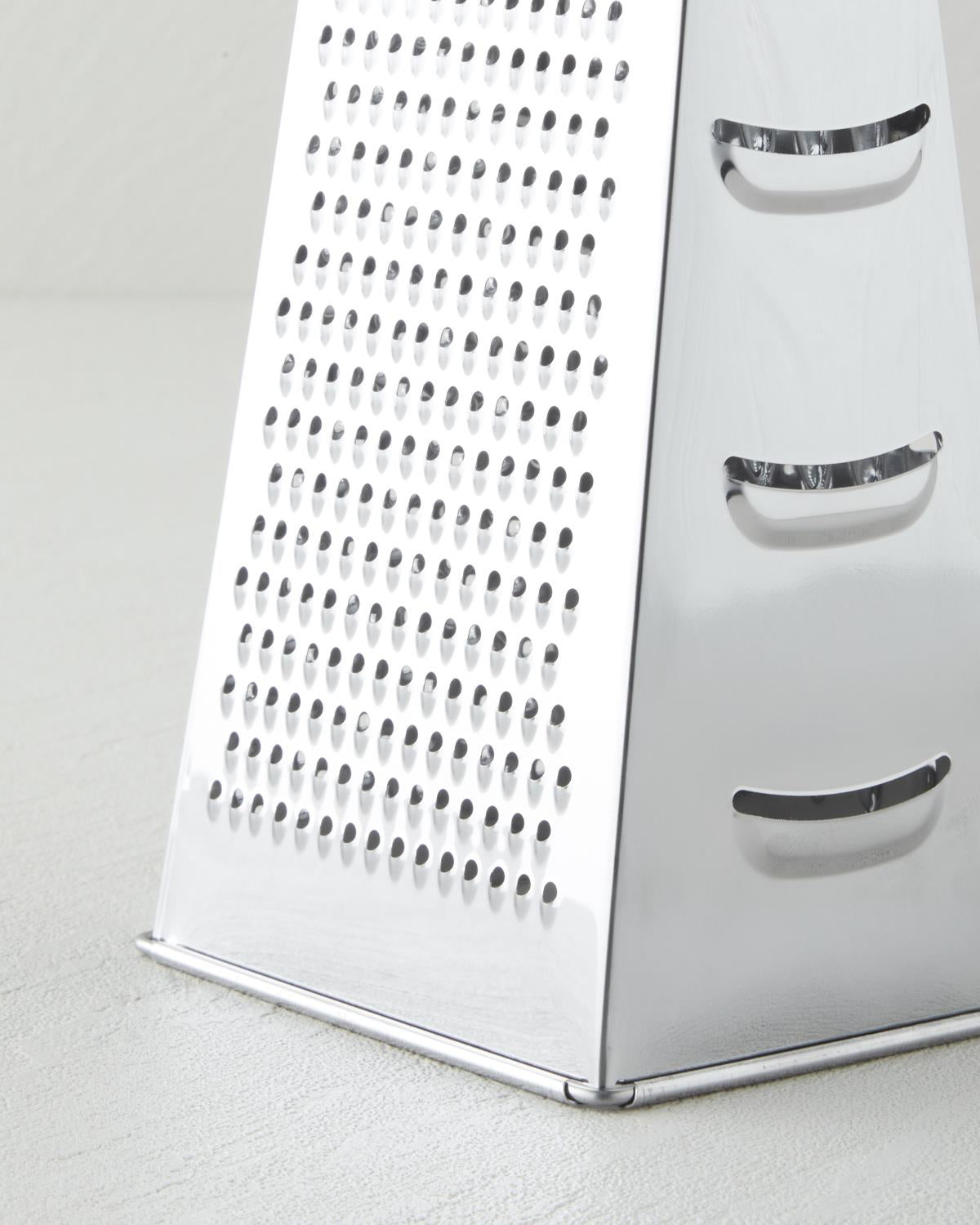 Professional Grade Stainless Steel Kitchen Grater 21cm Multi Surface
