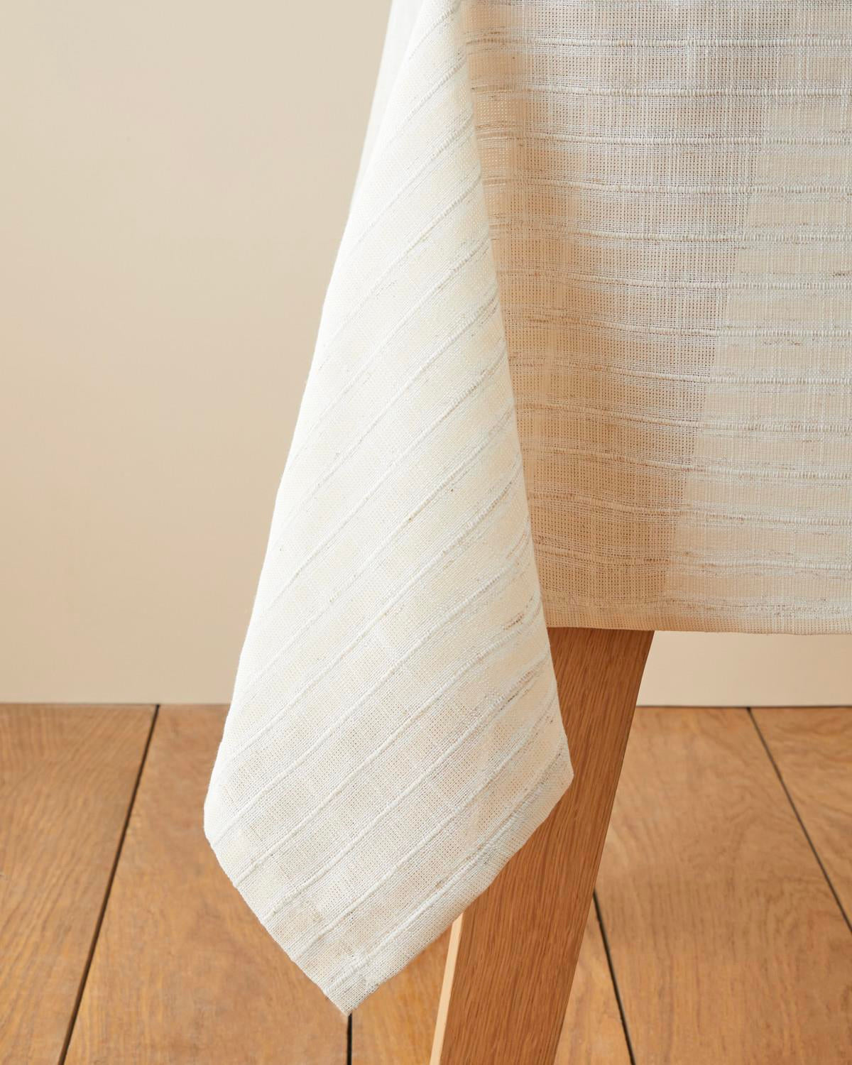 Professional Grade Polyester Tablecloth   Beige Dining Linen   Bulk Restaurant Supply