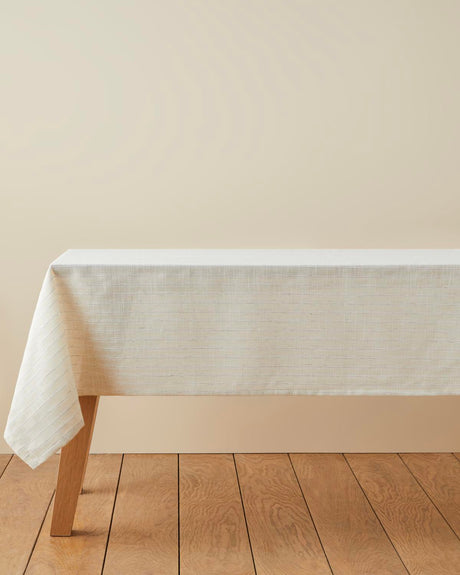 Professional-Grade Polyester Tablecloth - Beige Dining Linen - Bulk Restaurant Supply