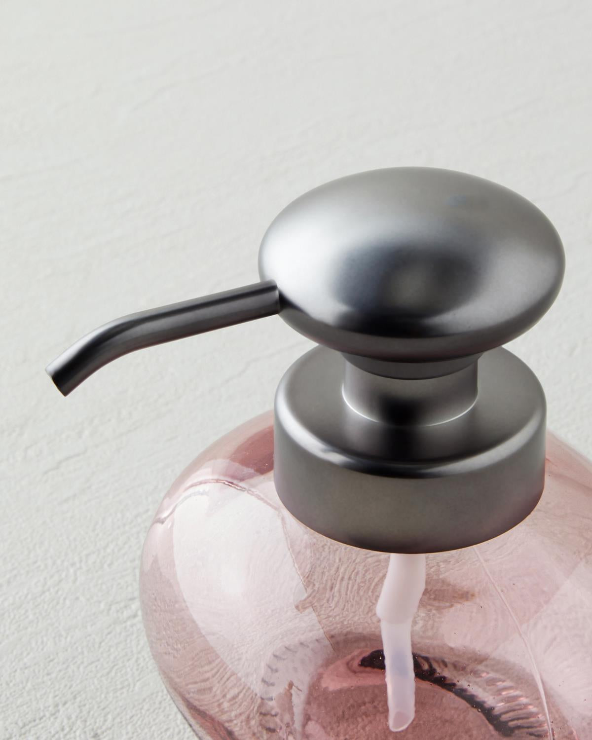 Elegant-Pink-Bathroom-Accessory-Set-Retailer-Essentials