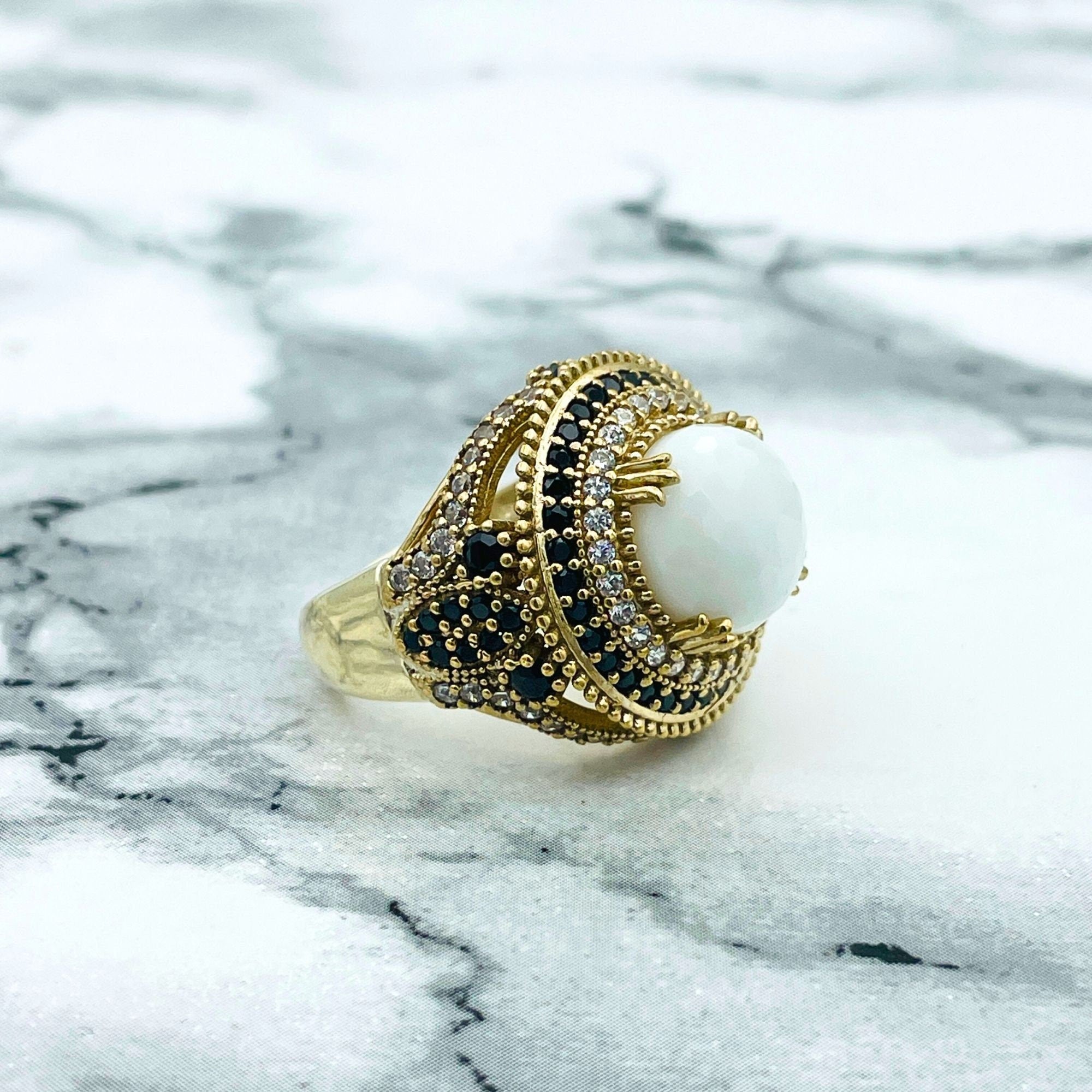 Handmade White Agate Ottoman Style 925 Sterling Silver Jewelry Set - Turkish Heirloom Necklace, Ring, Earrings & Bracelet