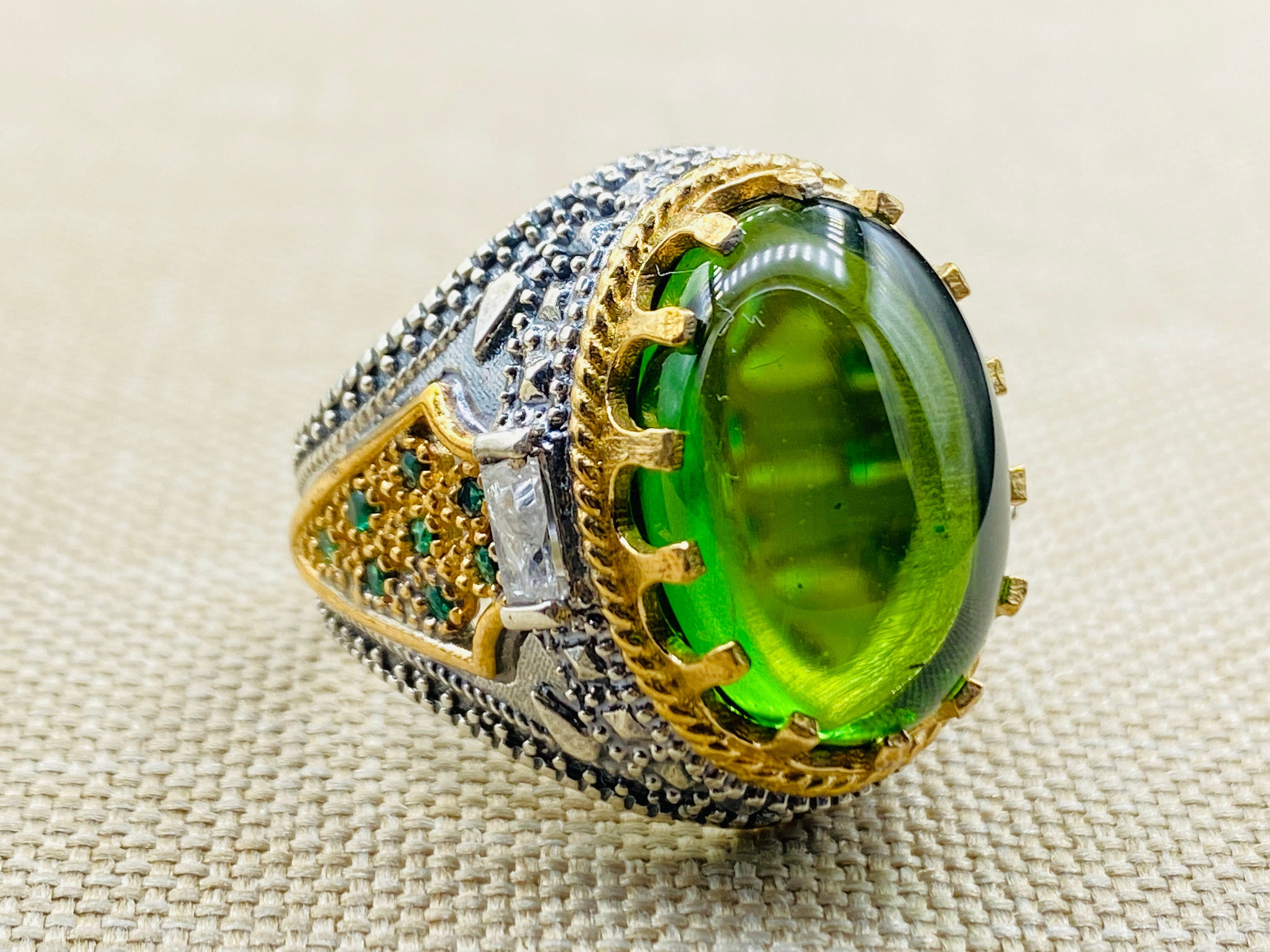 Men's Emerald Stone Green 925 Sterling Silver Ring