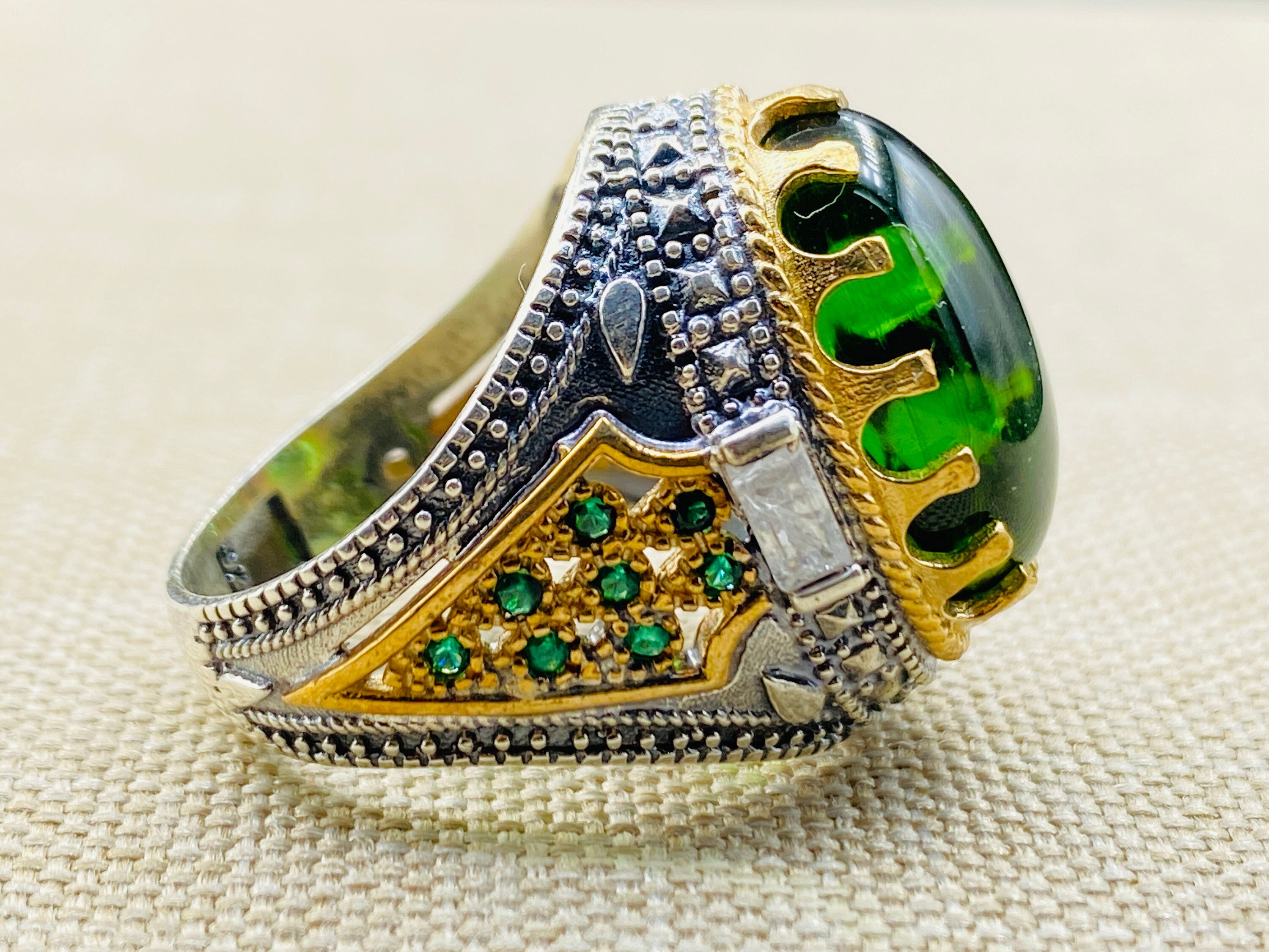 Men's Emerald Stone Green 925 Sterling Silver Ring