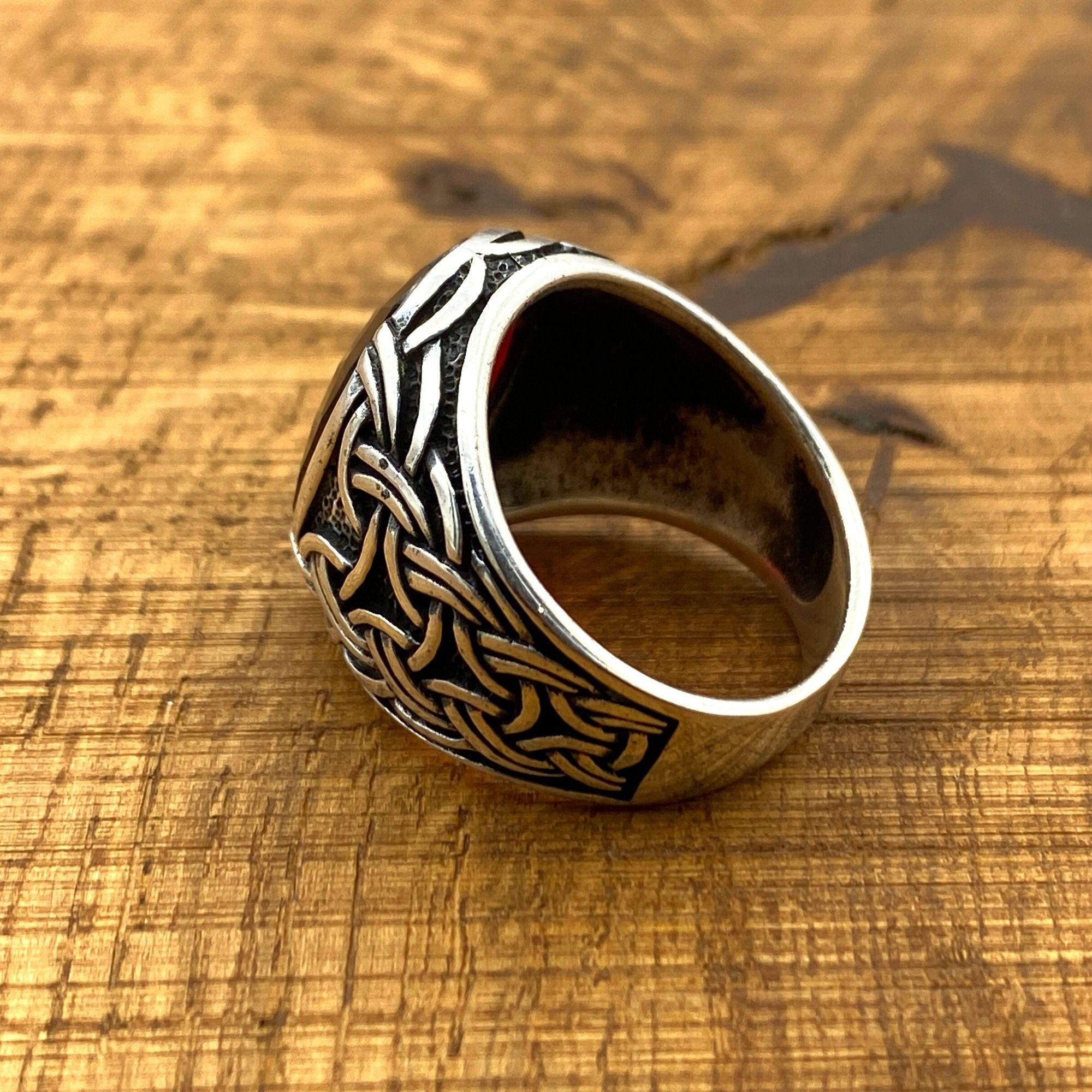 خاتم رجالي يدوي من الفضة الإسترلينية 925 العثمانية مع حجر زركون أحمر بيضاوي - هدية مجوهرات بيان له