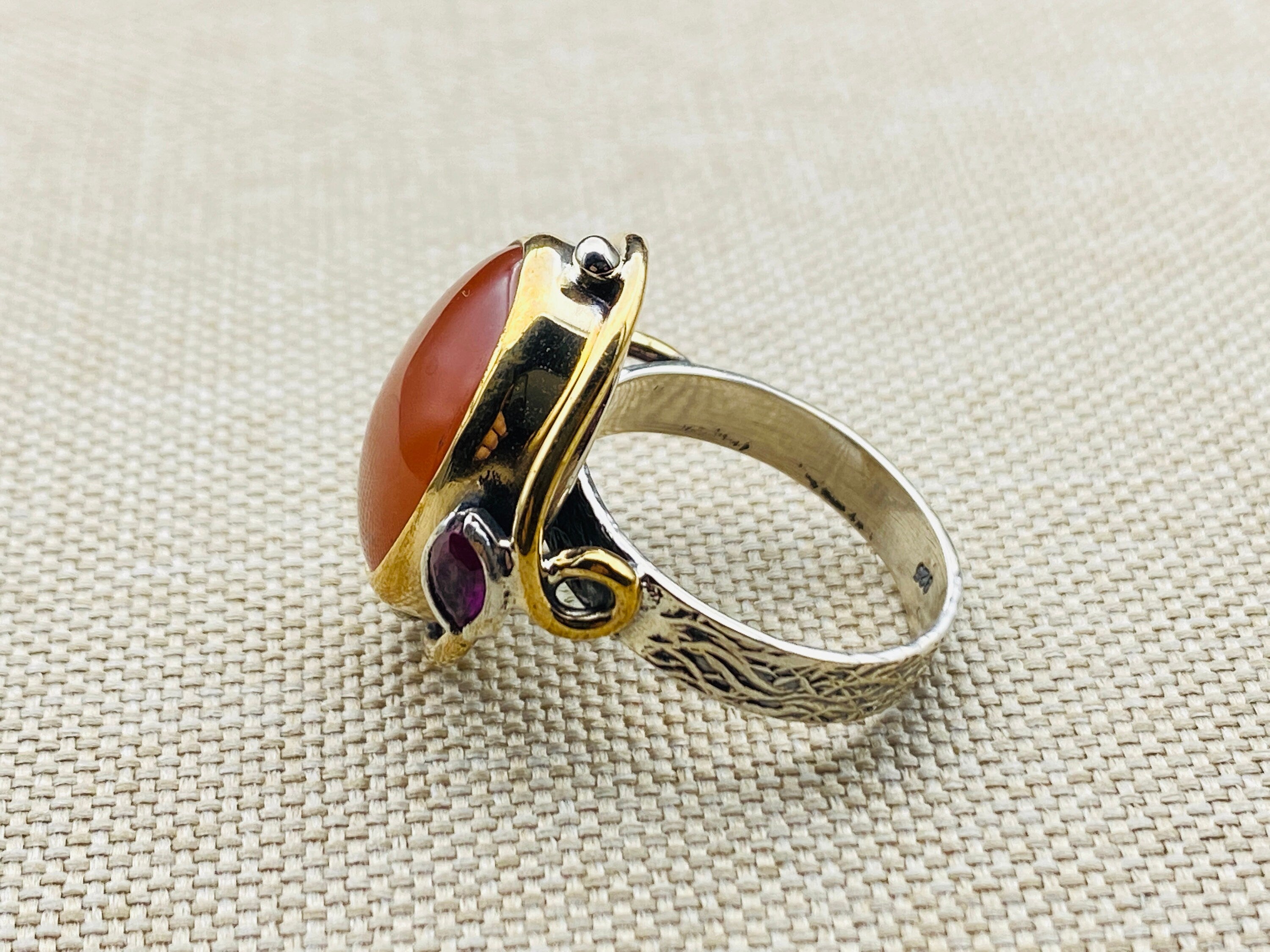 Handcrafted 925 Sterling Silver Red Agate Ring for Women - Vintage Gemstone Jewelry Gift