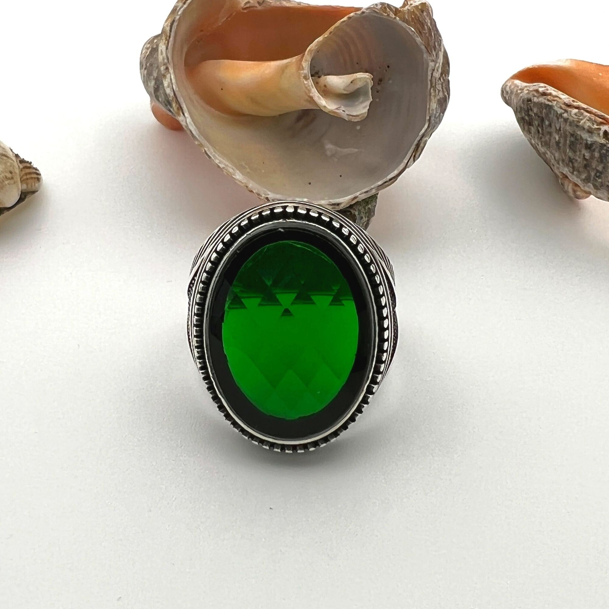 Men's Green Emerald Stone Ottoman Style Silver Ring