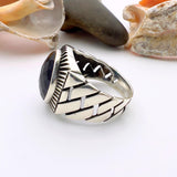 خاتم فضة رجالي بحجر ياقوت أزرق بيضاوي