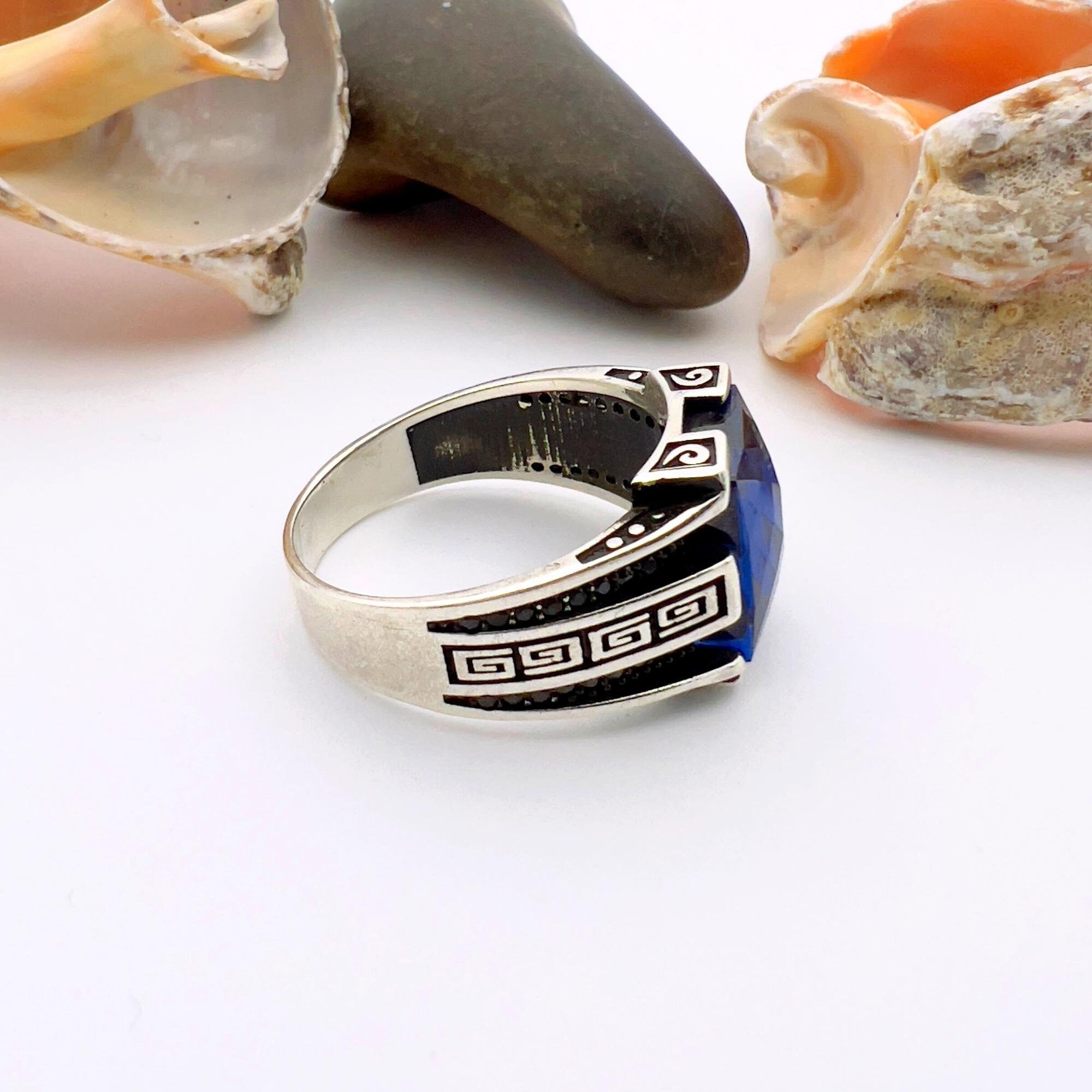 خاتم تركي يدوي من الفضة الإسترلينية مع الياقوت الأزرق بتصميم بسيط للرجال | هدية أنيقة