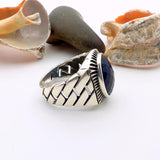 خاتم فضة رجالي بحجر ياقوت أزرق بيضاوي