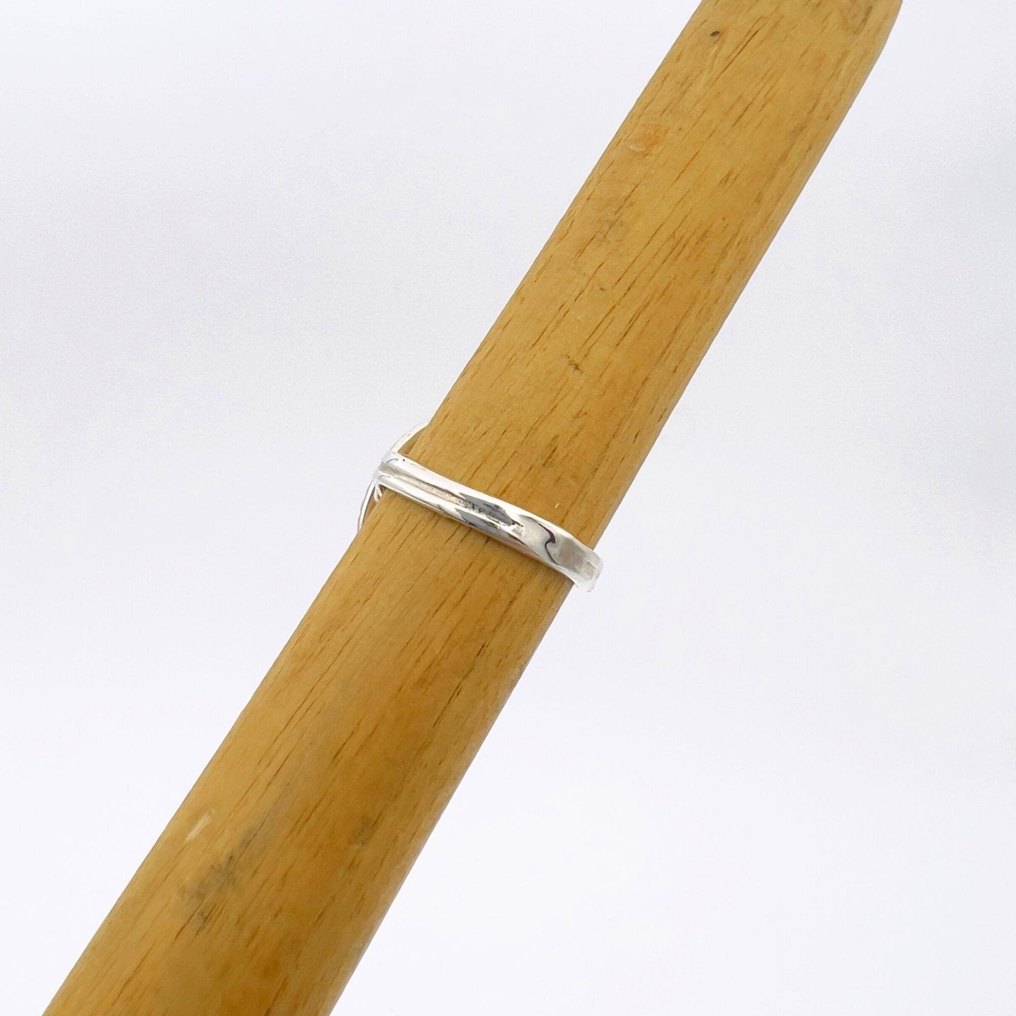 خاتم حجر الياقوت الملكي للنساء - مجوهرات عثمانية فضة استرلينية مصنوعة يدوياً