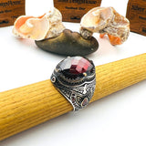 خاتم رجالي تركي مصنوع يدويًا من الفضة الإسترلينية 925 | حجر زركون أحمر بيضاوي وتفصيل نسر عثماني